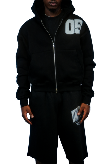 Unmatched Blacked Out Set